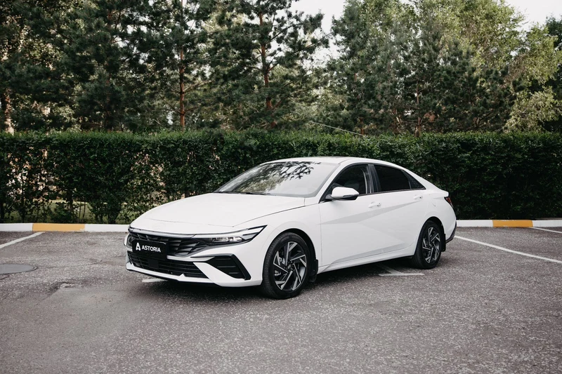Hyundai Elantra Luxe